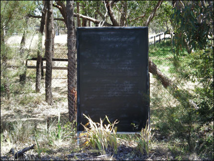 sprayed-sign sprayed-sign